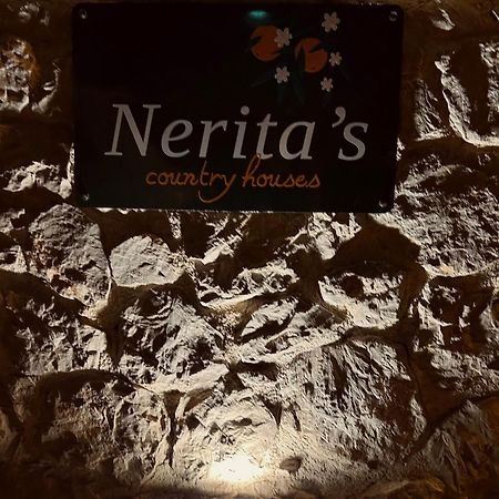 Nerita'S Country Houses Nea Tirins エクステリア 写真